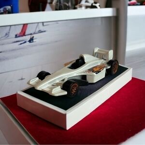 Hot Wheels 1998 Formula 1 F1 Race Car White Mattel Die-Cast 1:64 Collectible VG